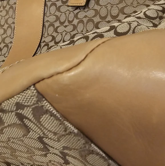 Coach EUC Signature Print Diaper Bag Work Tote 2 Way - Picture 4 of 14